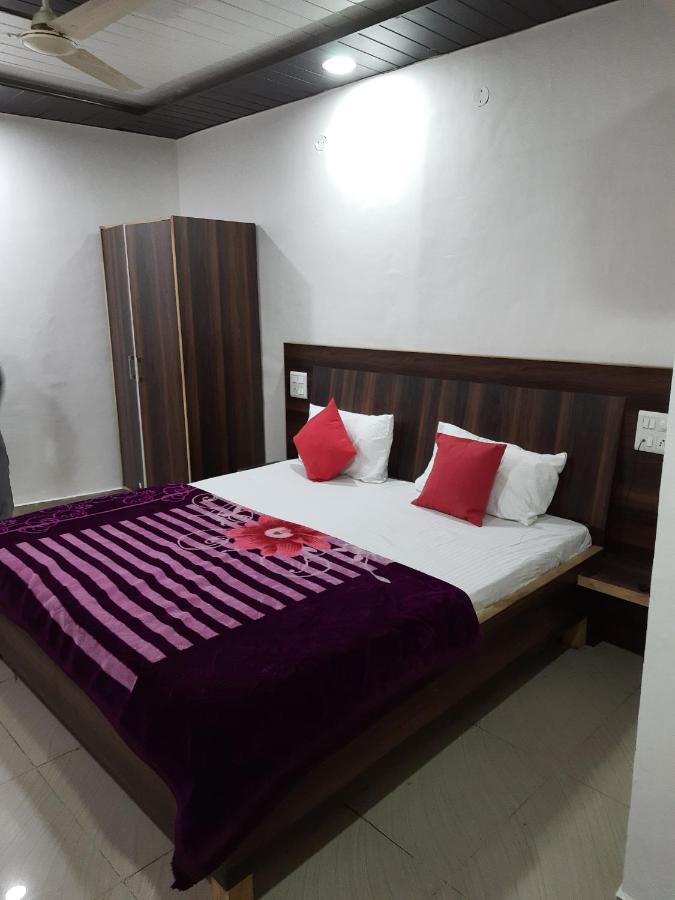 Hotel Amron45 Chandigarh Exterior photo